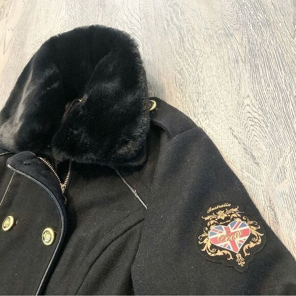 𝅺Coogi Womens Embroidered Wool Blend Varsity Jacket Fur Black Gold Small Vintage - Picture 4 of 7